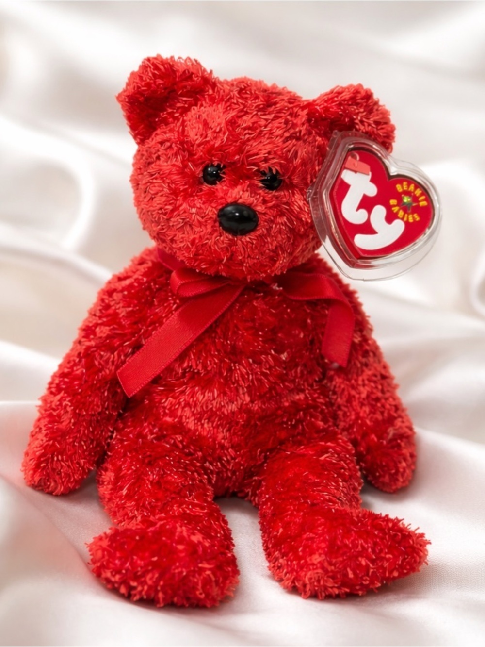 Ty Beanie Baby “Sizzle” Red Bear Plush – Retired Valentine’s Collectible (2001)